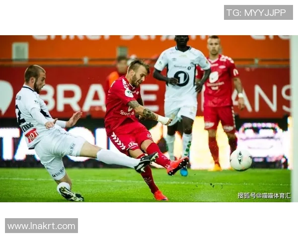 克里斯蒂与基斯迪辛特的精彩对决揭示足球战术与球员实力的较量